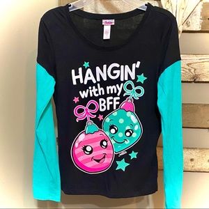 NEW JUSTICE Glittery Christmas Ornaments Top